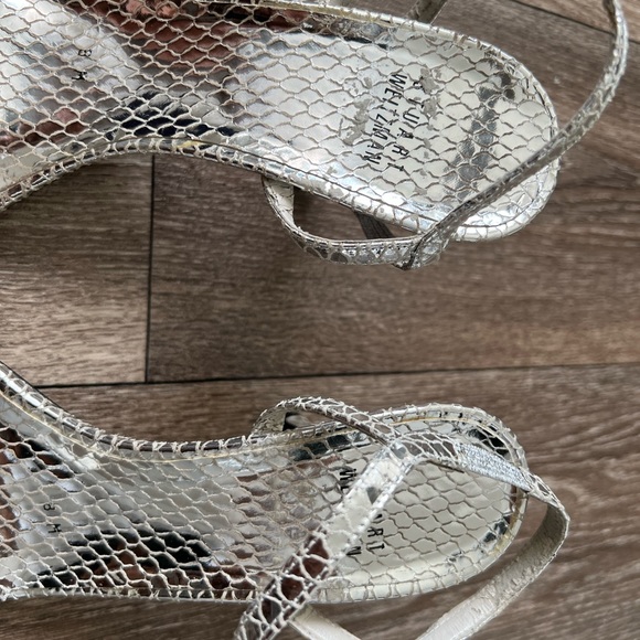 Stuart Weitzman SinglesBar - Picture 4 of 9